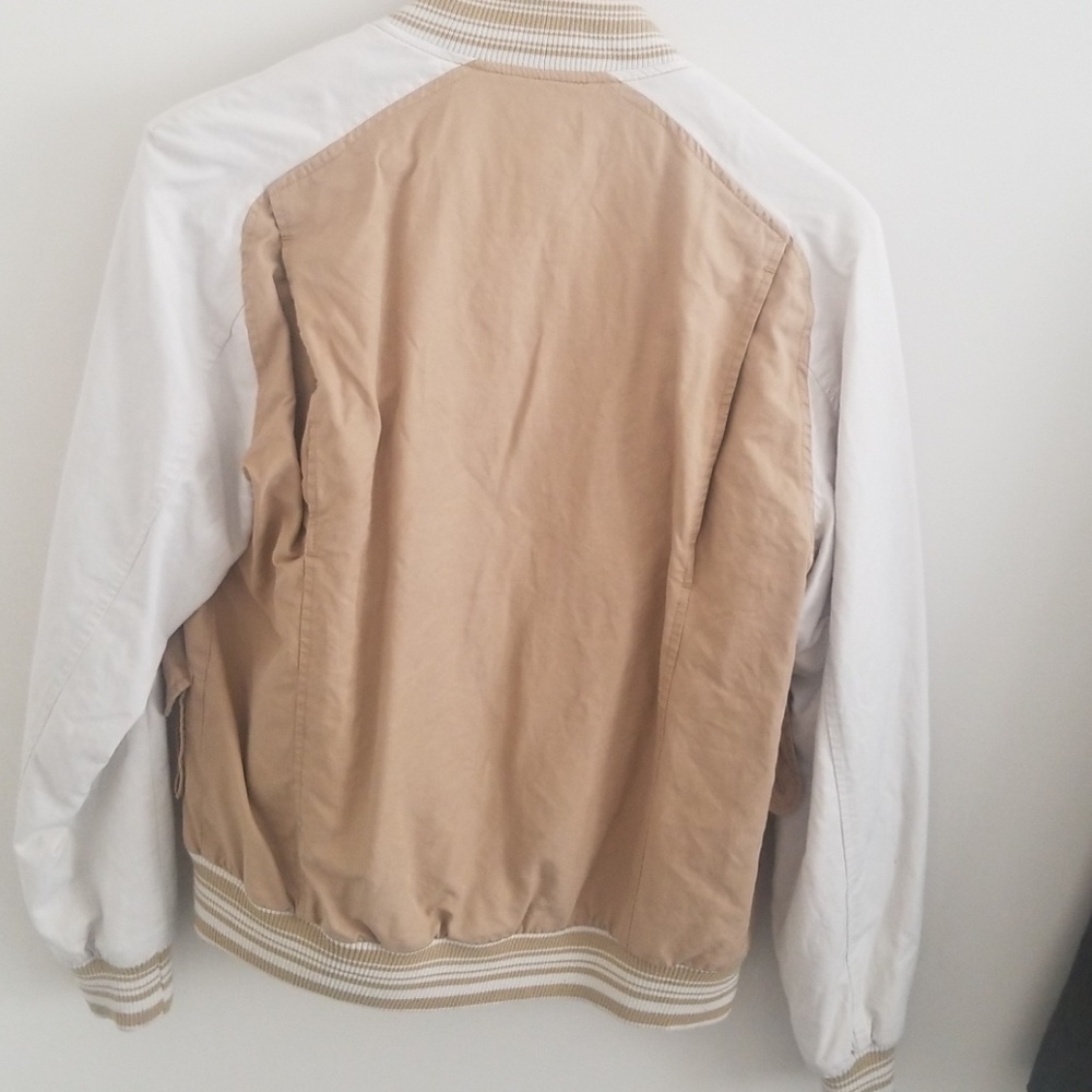 Jacket - Picture 4 of 4